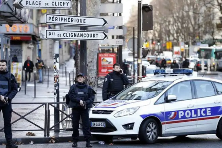 
	Pol&iacute;cia francesa: tiroteio aconteceu no fim da manh&atilde; em um supermercado Port-Marly, oeste de Paris
 (Reuters/Charles Platiau)