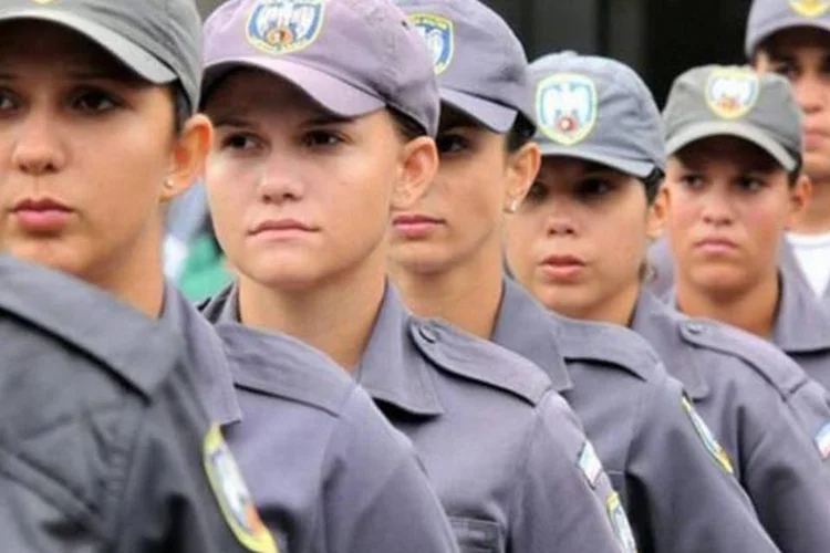 Os policiais concordaram com todos os itens, mas decidiram, em votação, dar um prazo até o dia 28 de março para que o governo do estado anuncie os índices de reajuste (Divulgação/Polícia Militar do Espírito Santo)