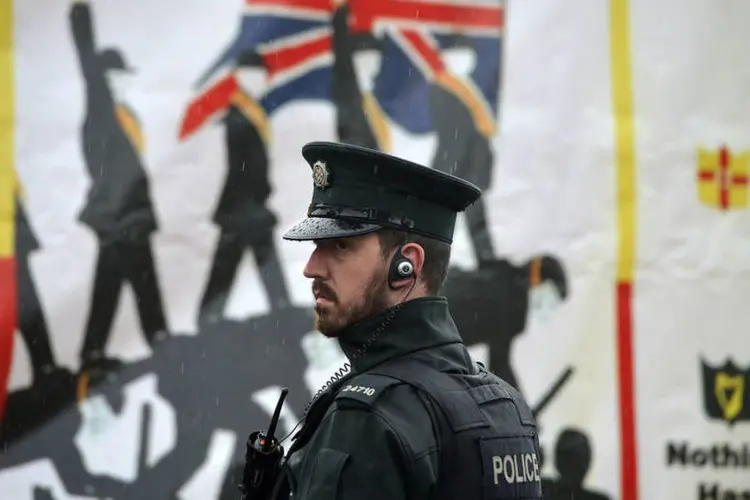 
	Bomba: &quot;A pol&iacute;cia continua no local e prevemos que o alerta de seguran&ccedil;a continuar&aacute; durante v&aacute;rias horas&quot;
 (Charles McQuillan / Getty Images)