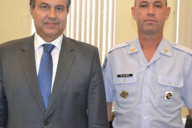 
	O secret&aacute;rio de Seguran&ccedil;a de S&atilde;o Paulo, Fernando Grella, e o Coronel Benedito Roberto Meira, que foi nomeado novo Comandante Geral da PM
 (Amanda Claudino/SSP)