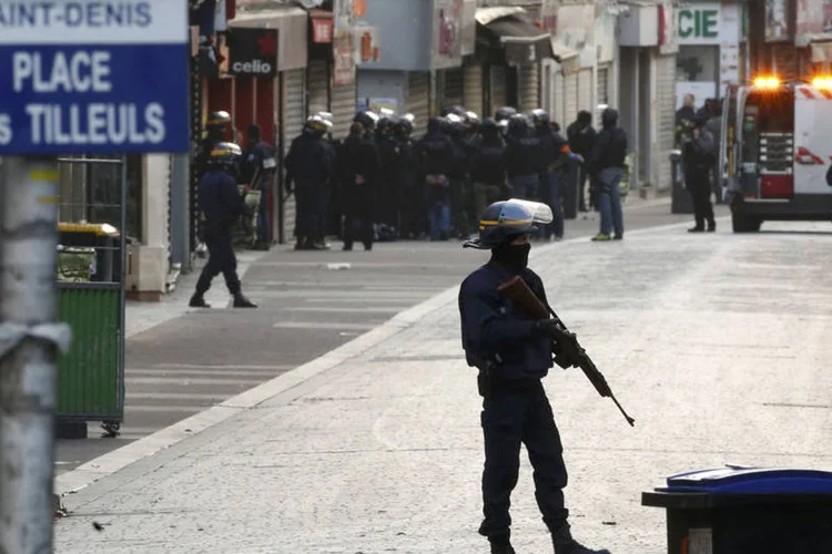 
	Pol&iacute;cia francesa: Mohammed S. prestou depoimento e foi acusado por associa&ccedil;&atilde;o criminosa com fins terroristas
 (Jacky Naegelen/ Reuters)