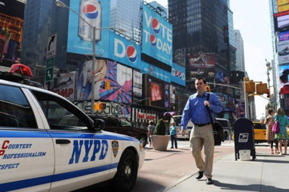 Polícia de NY se prepara para deter homens-bomba no Ano Novo