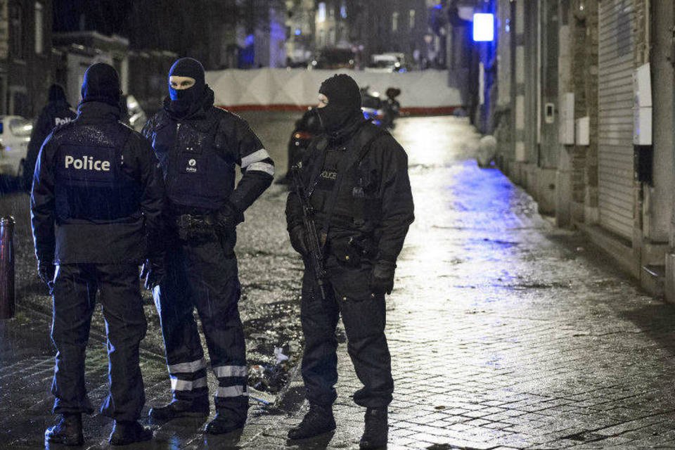 Bélgica julgará 16 por tentativa de atentado em Verviers