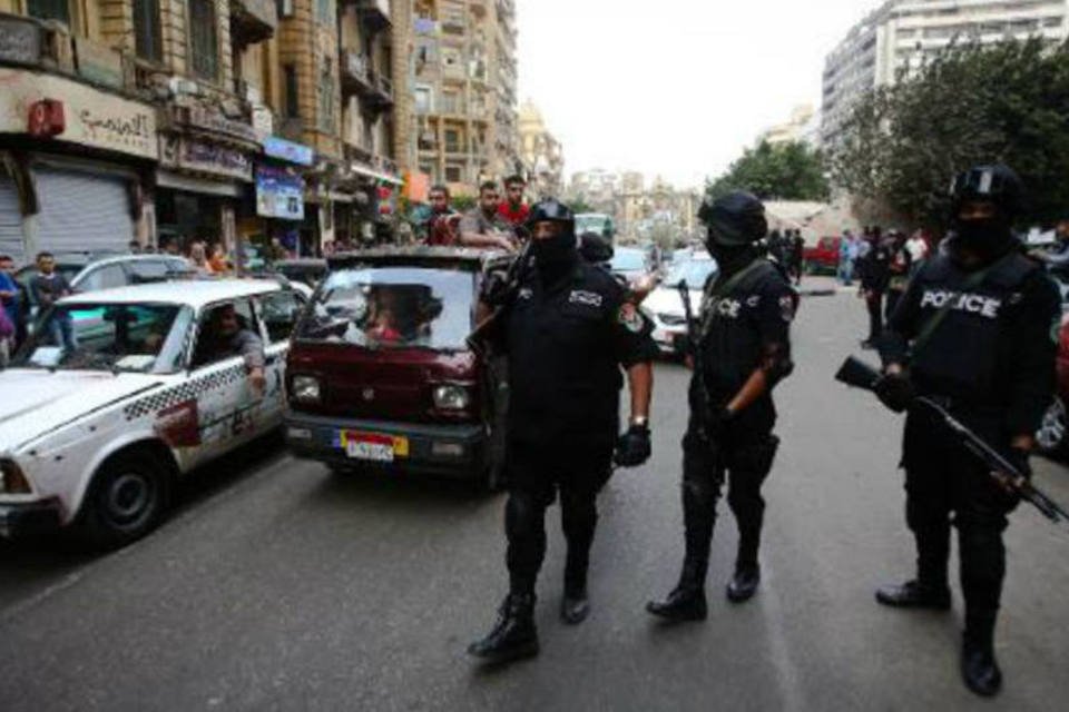 Rusga policial egípcia contra grupos armados