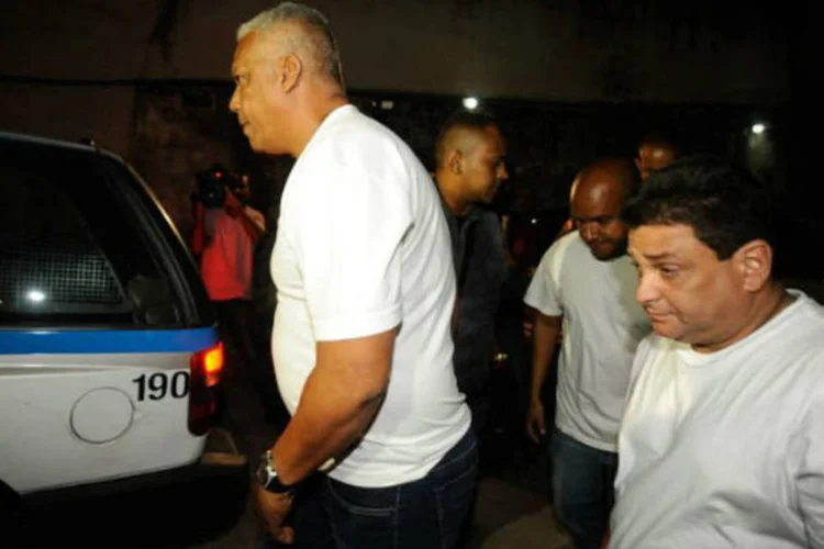 Os policiais militares Rodney Miguel Arcanjo, Adir Serrano Machado e Alex Sandro da Silva Alves: Claudia foi baleada no último domingo (Fernando Frazão/ABr)