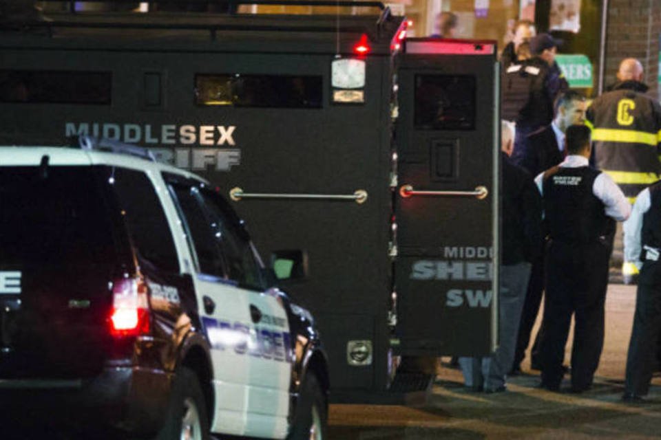 Veículo relacionado ao atentado de Boston é encontrado vazio