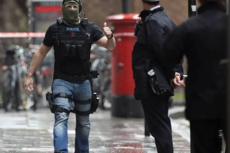 Policial em Londres: a reforma do governo inclui o aumento das contribuições e da idade de aposentadoria de 65 a 67 anos em 2028 (Getty Images)