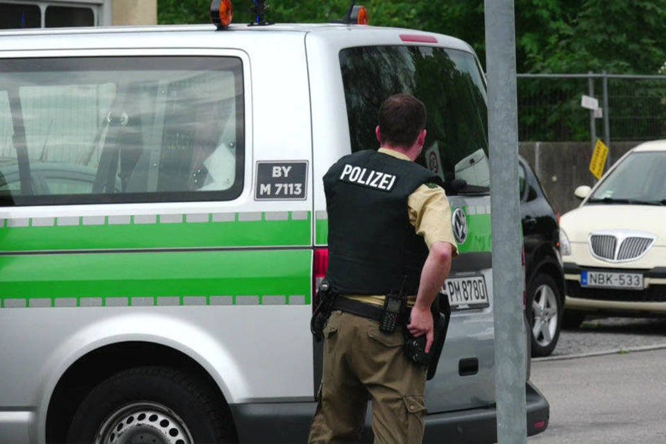 Polícia fala em "alto alerta terrorista" em Munique
