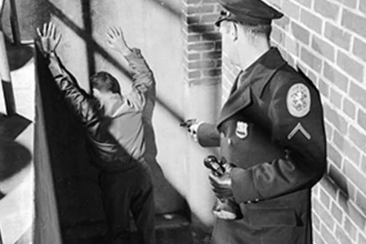 Ao examinarem o local, policiais encontraram o perfil do Facebook de um dos assaltantes ainda aberto (Getty Images)