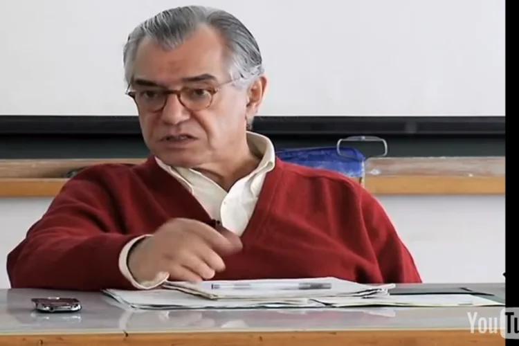 Moisés se formou em 1970 nas primeiras turmas do Curso de Graduação em Ciências Sociais pela USP (Reprodução)