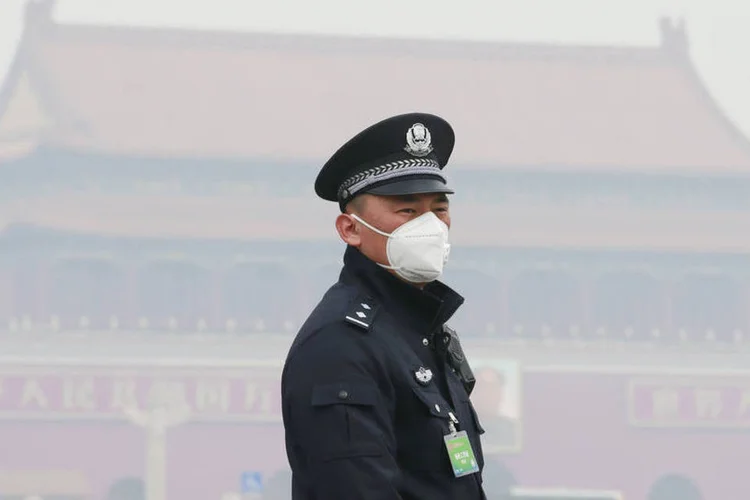 
	Clima: &quot;Este compromisso ajudar&aacute; a mobilizar outros pa&iacute;ses para que o acordo entre em vigor o mais r&aacute;pido poss&iacute;vel&quot;
 (Kim Kyung-hoon / Reuters)