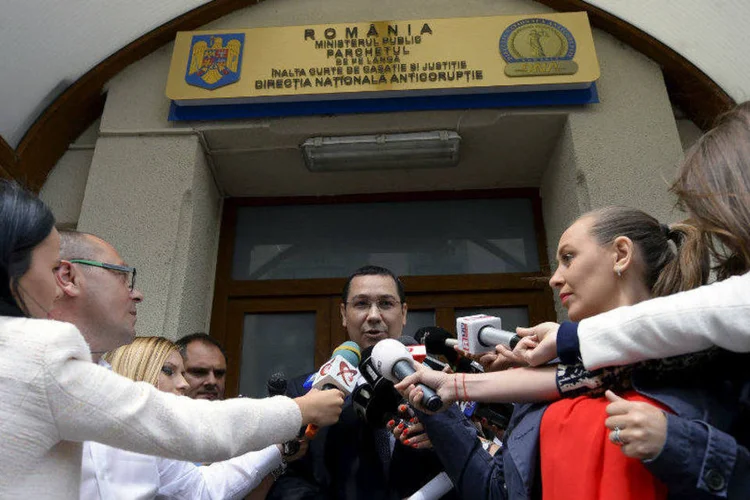 
	Primeiro-ministro da Rom&ecirc;nia, Victor Ponta
 (REUTERS/Octav Ganea/Mediafax)