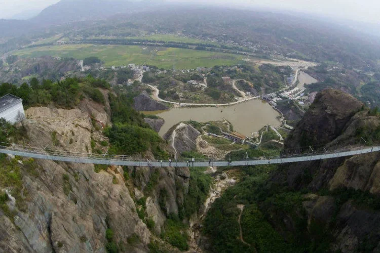 Vista aérea da Hero Bridge ( (ChinaFotoPress/ChinaFotoPress via Getty Images)