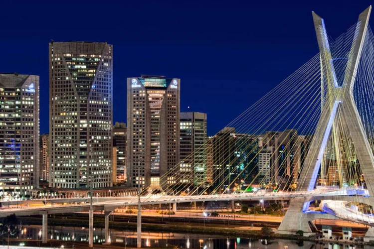 
	Vista de S&atilde;o Paulo: o Brasil &eacute; o emergente que mais perdeu espa&ccedil;o nas carteiras dos fundos de investimento estrangeiros desde abril
 (Viagem e Turismo/Divulgação/Divulgação)