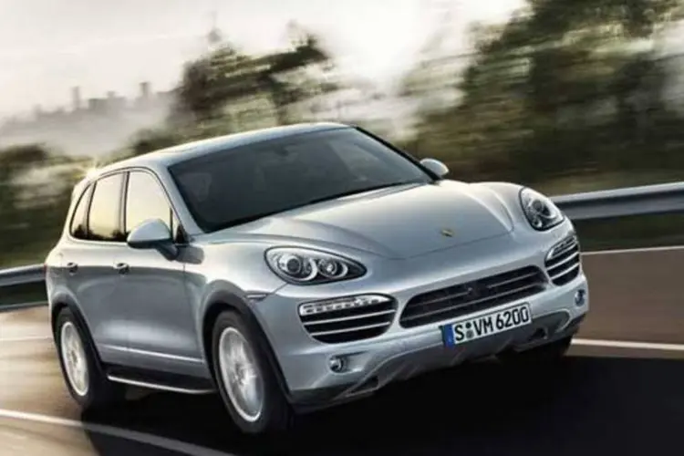 Porsche Cayenne: carros de luxo devem sofrer os maiores aumentos de preços com novo IPI (Divulgação)