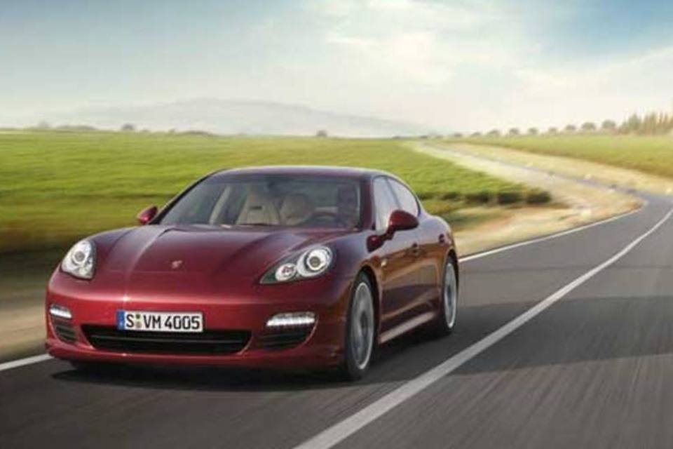 Porsche pode lançar perua Panamera