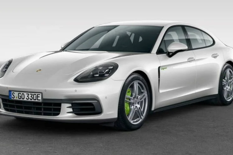 
	Porsche Panamera 4 E-Hybrid: primeira apari&ccedil;&atilde;o p&uacute;blica do modelo ser&aacute; em outubro
 (Divulgação)