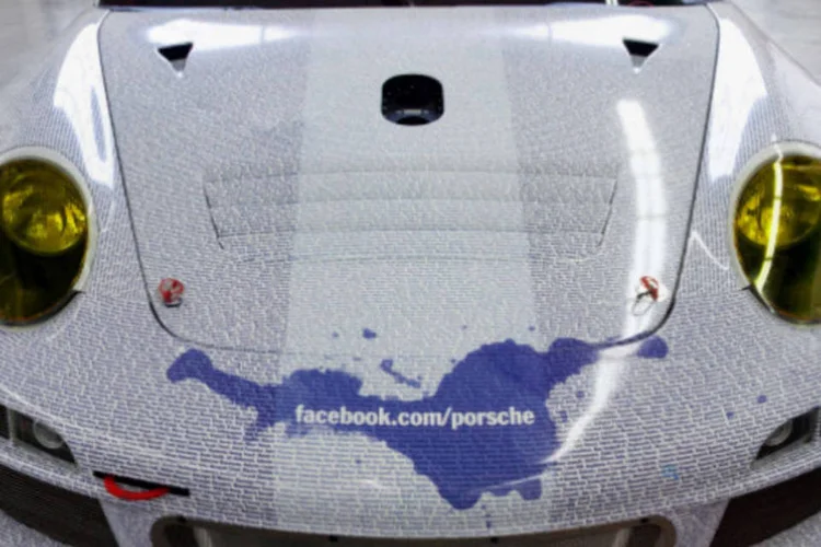 Porsche cria carro inspirado no Facebook (Porsche/Divulgação)