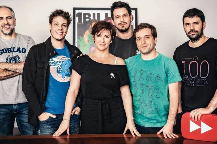 Os sócios do Porta dos Fundos Antônio Tabet, Fábio Porchat, Juliana Algañaraz, João Vicente de Castro, Gregório Duvivier e Ian SBF
 (Ernani D’Almeida/EXAME)