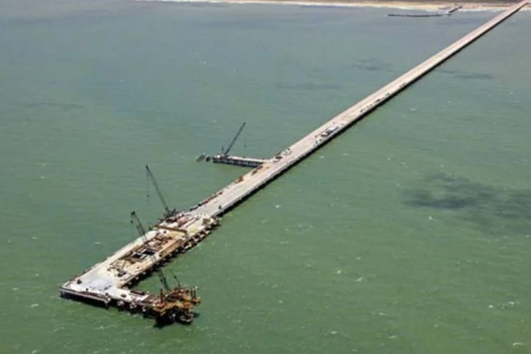 
	Obras da LLX no Superporto do A&ccedil;u: a empresa renovou o prazo de financiamento com o Bradesco
 (Reprodução/LLX)