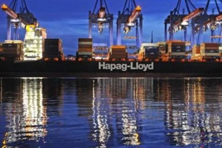 
	Porto de Hamburgo: as exporta&ccedil;&otilde;es alem&atilde;s para Uni&atilde;o Europeia, China e R&uacute;ssia ca&iacute;ram
 (Fabian Bimmer/AFP)