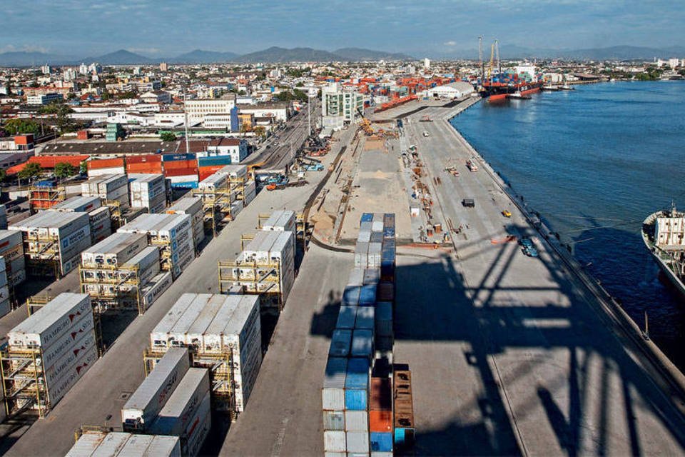 
	Porto de Itaja&iacute;: a sider&uacute;rgica opera o porto desde 1997 e a concess&atilde;o p&uacute;blica vence em 2022, mas pode ser renovada por mais 25 anos
 (Ernesto Reghran / VOCÊ S/A)