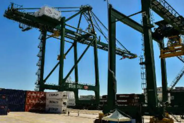 
	Imagem do porto cubano de Mariel, 45 km ao oeste de Havana: empres&aacute;rios brasileiros&nbsp;ressaltaram o potencial cubano
 (Adalberto Roque/AFP)