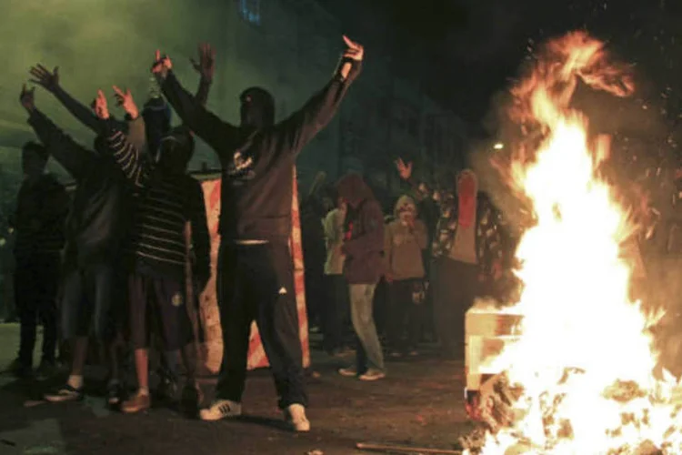 
	No protesto de quinta-feira, houve conflitos entre manifestantes e um batalh&atilde;o de choque da Brigada Militar por quase toda a extens&atilde;o da Avenida Jo&atilde;o Pessoa, na capital do Rio Grande do Sul
 (REUTERS/Gustavo Vara)