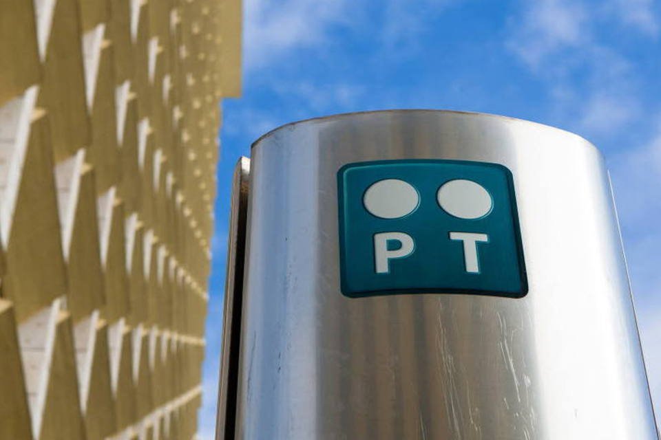 Portugal Telecom tem nova mínima histórica após despencar 8%