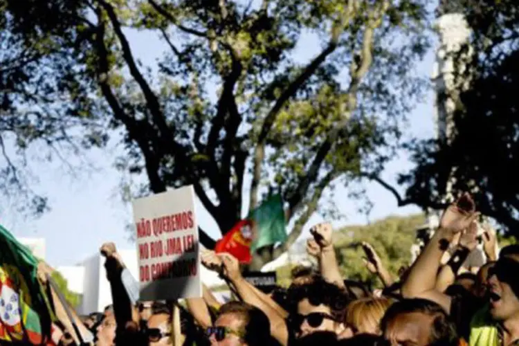 Portugueses protestam em Lisboa contra a crise política no país em 21 de setembro
 (Patricia de Melo Moreira/AFP)