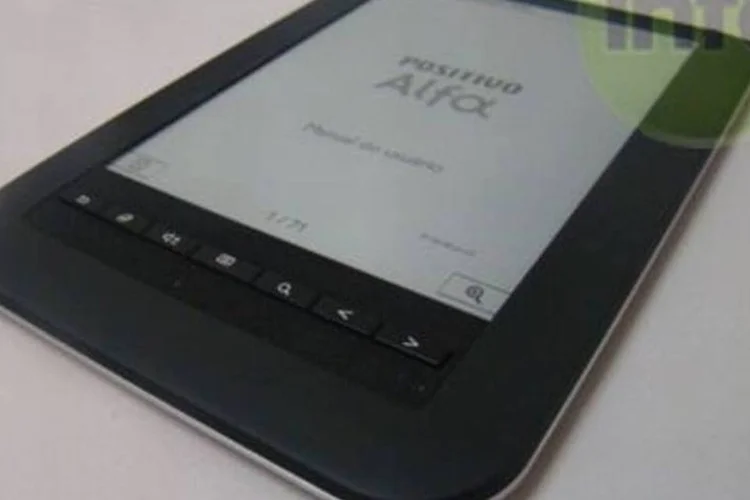 E-reader da Positivo tem tela sensível ao toque
