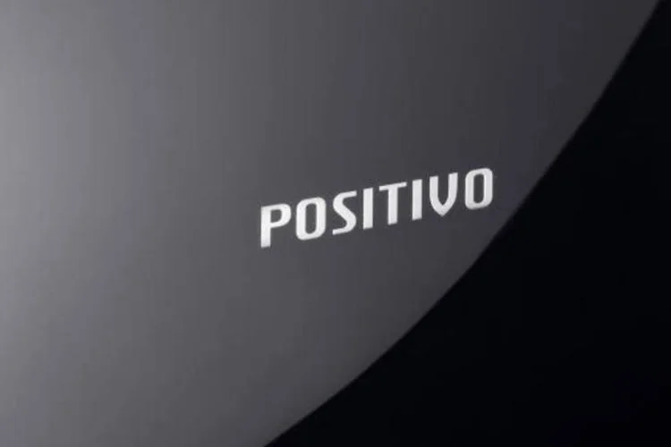 Positivo: fabricante paranaense de produtos eletrônicos lançou três kits de dispositivos de Internet das Coisas (Positivo/Divulgação)