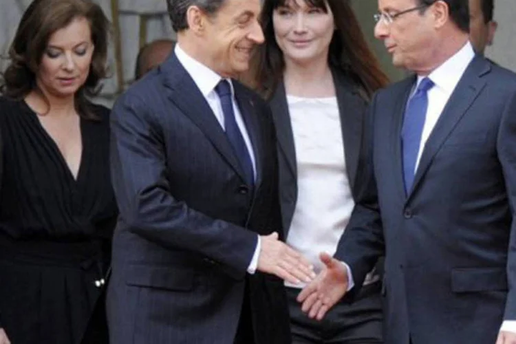 Nicolas Sarkozy e François Hollande: ex-presidente critica o atual por sua gestão em relação à Síria (Philippe Wojazer/AFP)