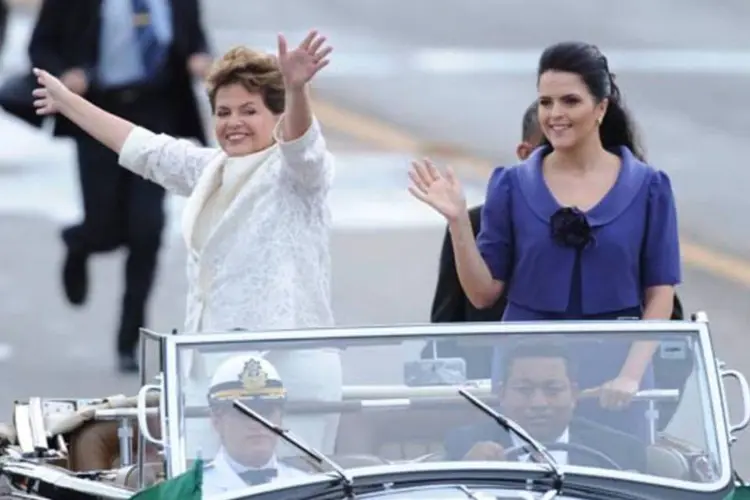 Dilma no percurso rumo ao Congresso: posse teve convidado do Candomblé. (Fabio Rodrigues/Agência Brasil)