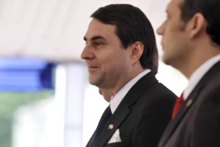 O novo presidente do Paraguai, Federico Franco, na solenidade de posse de sua equipe ministerial (Marcello Casal Jr./ABr)