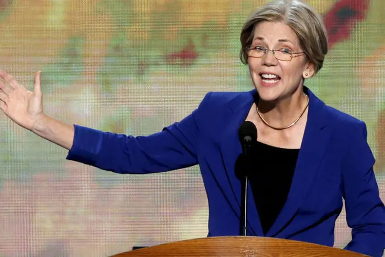 Elizabeth Warren: os discursos desta noite terão especial relevância para apelar para os eleitores mais progressistas, sobretudo aos jovens (Jason Reed / Reuters)