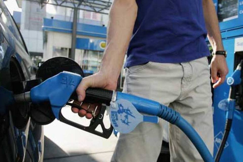 Consumo de gasolina cresceu 18,3% em 2011
