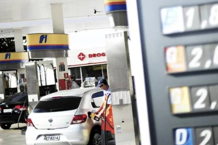 O crescimento do diesel foi de 5,4%: 29,22 milhões de litros em 2011; 27,72 milhões de litros em 2010 (Alexandre Batibugli)