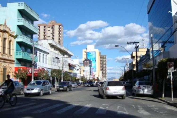 Cidade de Pouso Alegre, em Minas Gerais, recebe indústria da Providência (Wikimedia Commons)