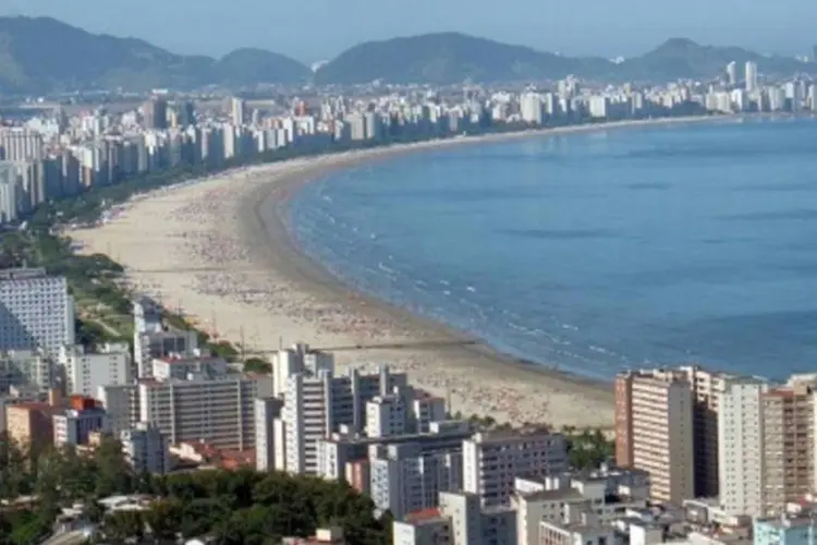 Município de Santos está na lista de praias poluídas (.)
