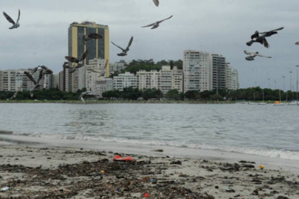 Governo do Rio pretende despoluir mais seis praias até 2016