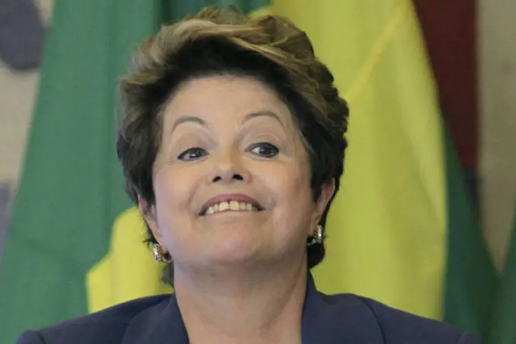 A presidente Dilma Rousseff: durante seu discurso, Dilma descreveu ainda os cinco pactos nacionais, nas áreas de saúde, mobilidade urbana, educação, responsabilidade fiscal e controle da inflação. (REUTERS/Ueslei Marcelino)