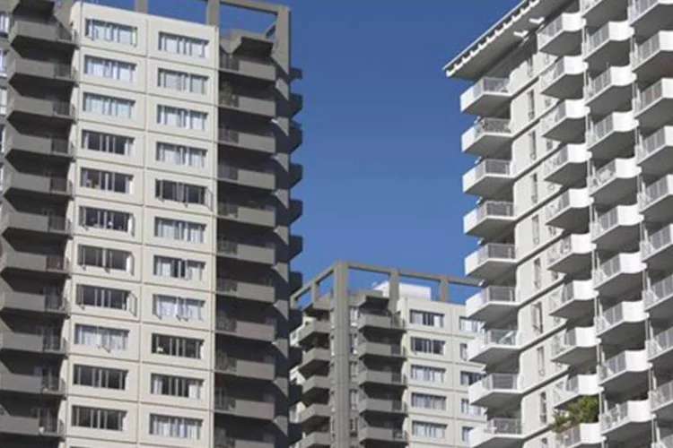 O crescimento da renda, do emprego e do crédito descortinou o sonho da casa própria para uma nova parcela da população, gerando um aumento de demanda sem precedentes (Divulgação/Imovelweb)