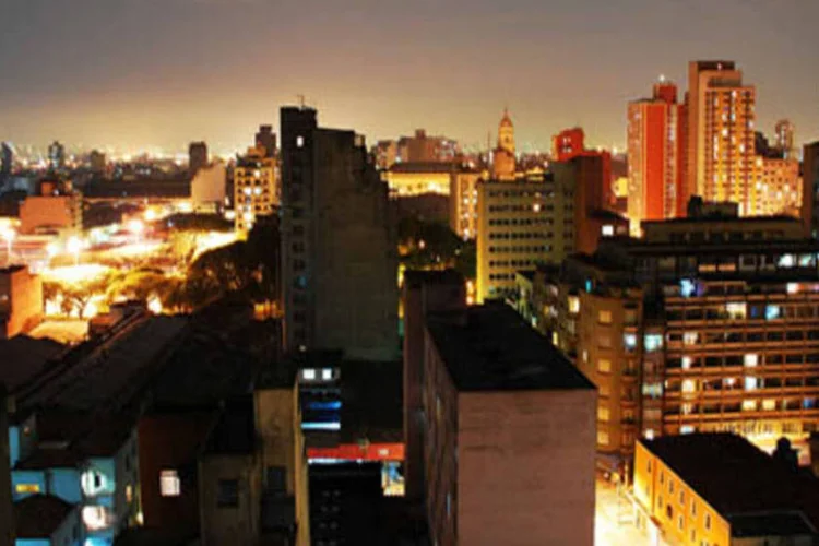 Segundo o Ministério de Minas e Energia, setor de edificações responde por 42% do consumo de energia do país. (.)