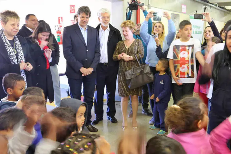 Prefeito de São Paulo, Fernando Haddad, durante vistoria de obras do novo CEI, na zona leste (Fábio Arantes/Secom)