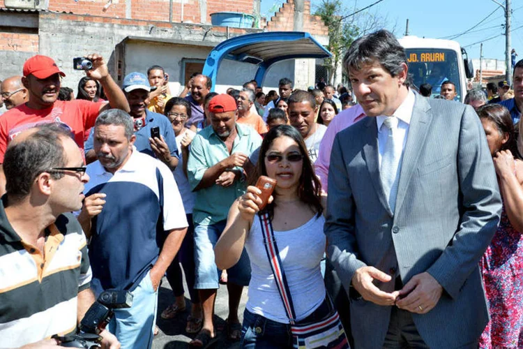 
	Haddad: ele visitou obras de amplia&ccedil;&atilde;o de galerias em c&oacute;rregos para minimizar alagamentos
 (Fernando Pereira/SECOM-PMSP)