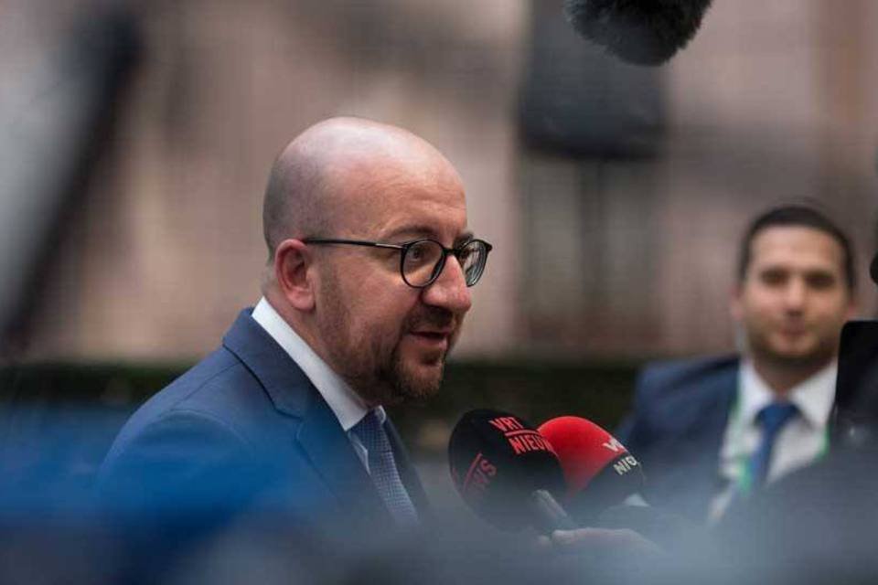 Premiê belga considera ataques "cegos, violentos e covardes"