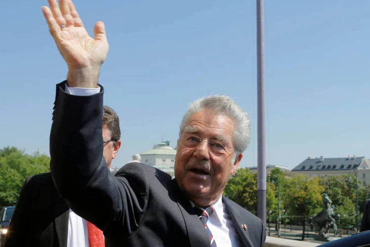 
	Heinz Fischer: ele pediu aos dois candidatos a suced&ecirc;-lo que respeitem os princ&iacute;pios de honradez e honestidade durante a campanha
 (Heinz-Peter Bader / Reuters)