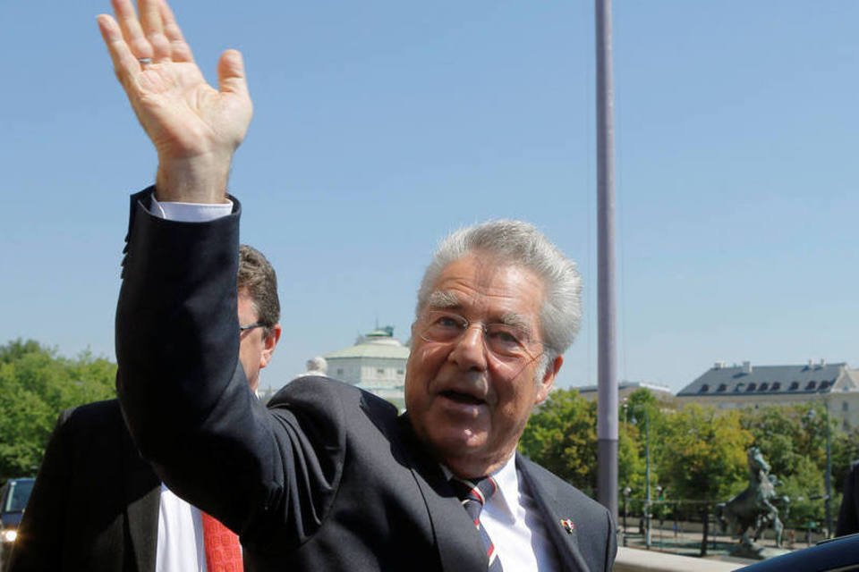 Presidente da Áustria deixa cargo sem que haja substituto