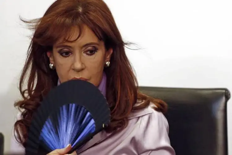 
	Cristina Kirchner: Nisman denunciou a presidente por negociar um plano para garantir impunidade e &quot;acobertar fugitivos iranianos&quot;
 (Marcos Brindicci/Reuters)
